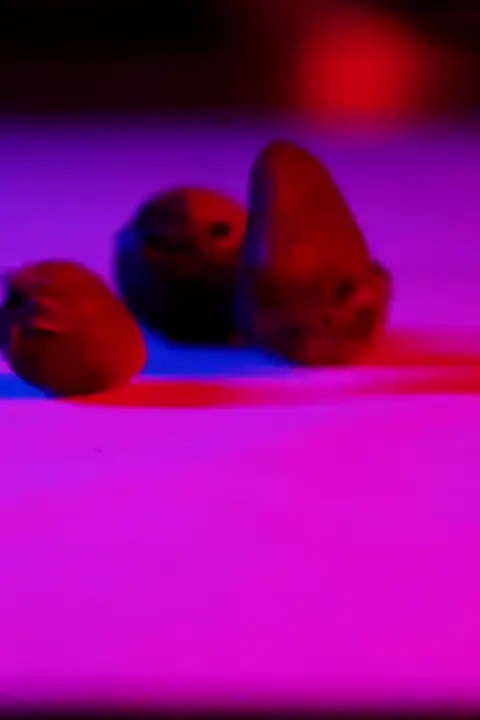 Tatlılar videosundan kare